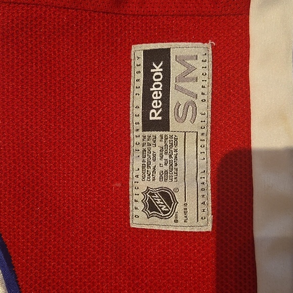 Youth Montreal Canadians Hockey Jersey - Picture 3 of 7